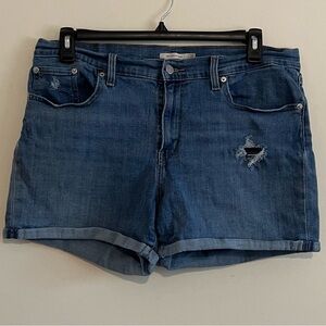Levi Shorts